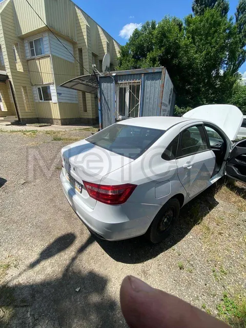 Lada Vesta, 2021 года, 106 лс