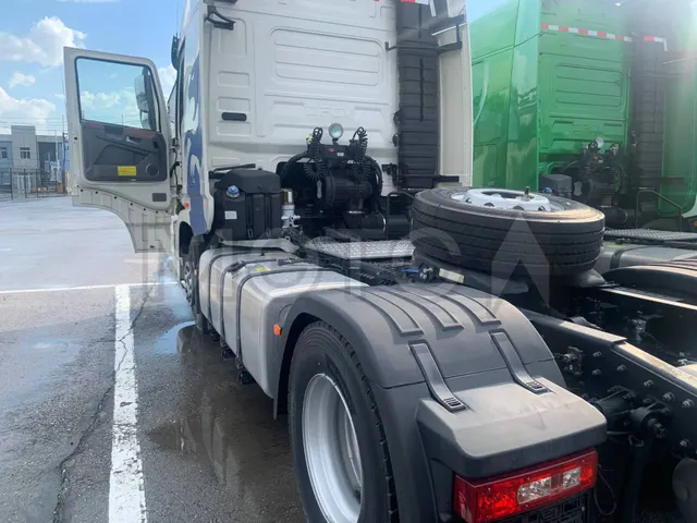 Седельный тягач Dongfeng GX 4x2, 2024 года