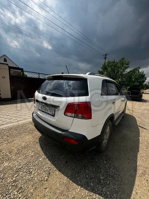 Kia Sorento, 2011 года, 174 лс, АКПП