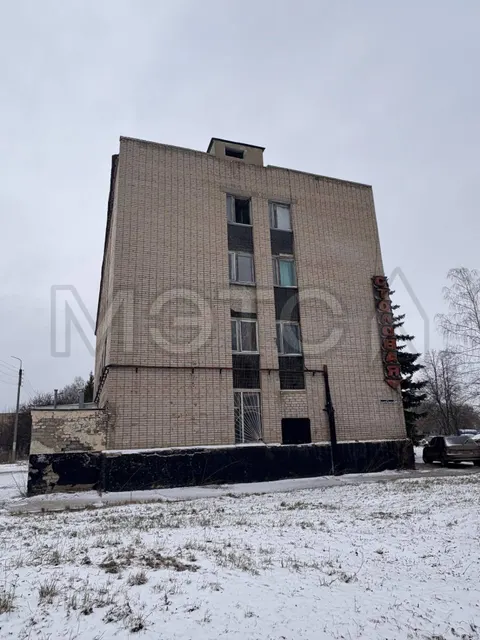 Здание 1088,3 кв.м. и земельный участок 874 кв.м. в Татарстане