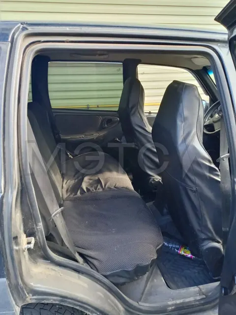 Chevrolet Niva, 2015 года, 80 лс, 142665 км, полный привод