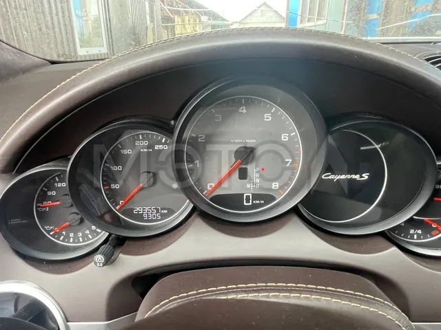 Porsche Cayenne, 2012 года, 400 лс, 293557 км, полный привод, АКПП