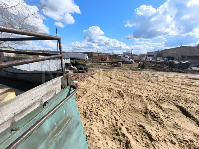 Помещения и земельный участок 3543 кв.м. в Коми