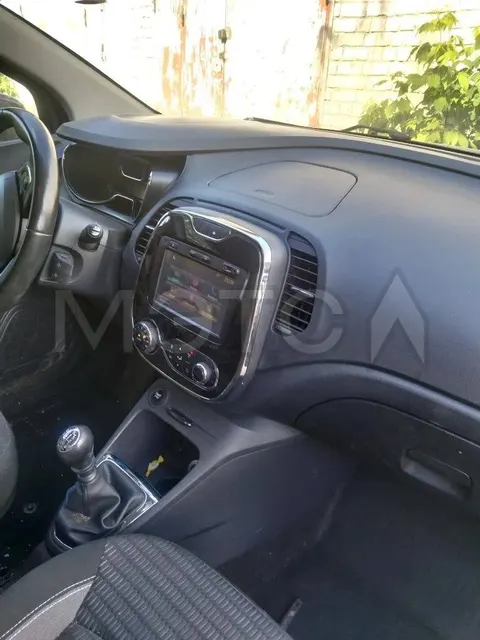 Renault Kaptur, 2017 года, 143 лс, 130000 км, полный привод