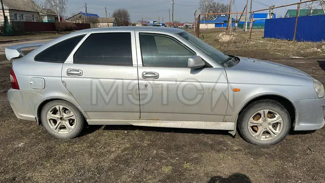 Lada Priora, 2011 года, 97,9 лс, 203000 км