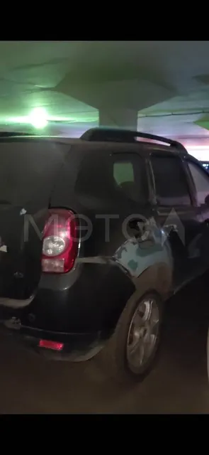 Renault Duster, 2012 года, 90 лс