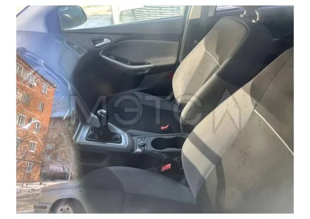 Ford Focus, 2012 года, 104 лс