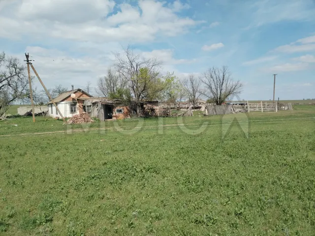 Дом 36,6 кв.м. и земельный участок 1738 кв.м. в Калмыкии