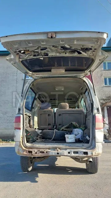 Toyota Hiace Regius, 1979 года