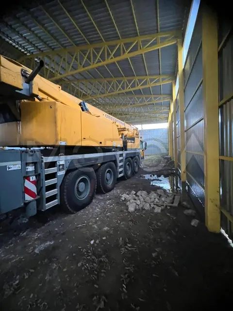Кран на спецшасси Liebherr LTM 1100-42, 2012 года