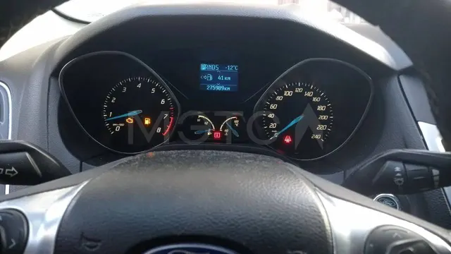 Ford Focus, 2012 года, 149,6 лс, 276000 км, АКПП
