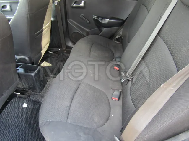 Kia Rio, 2015 года, 123 лс