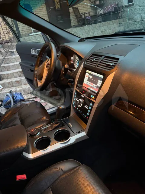 Ford Explorer, 2013 года, 294 лс, 218401 км, полный привод, АКПП