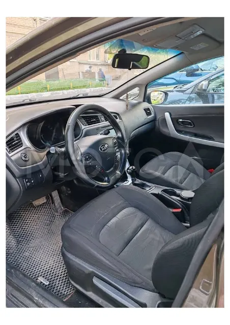 Kia Ceed, 2015 года, 127 лс
