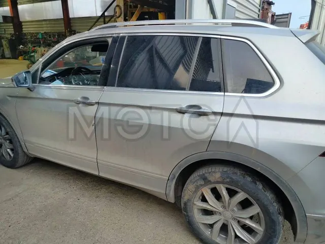 Volkswagen Tiguan, 2018 года, 150 лс, полный привод, АКПП