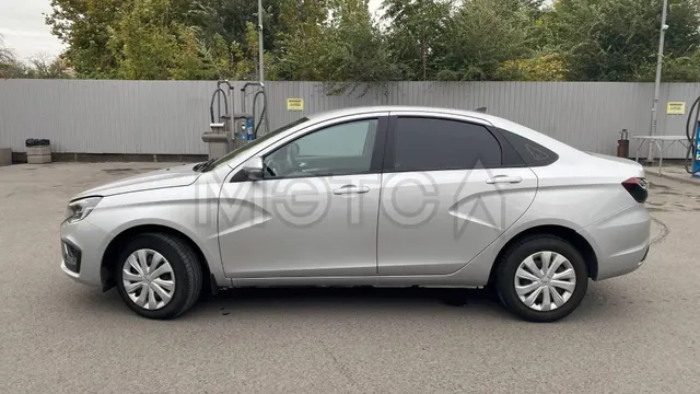Lada Vesta, 2024 года, 122 лс, 200000 км, АКПП