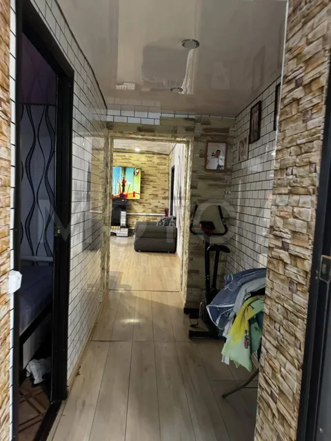 1/4 доли дома и 1/4 доли земельного участка в Саратовской обл.