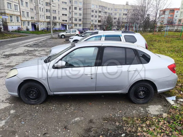 Renault Symbol, 2011 года, 102 лс, 220000 км