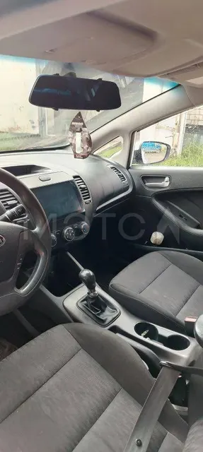 Kia Cerato, 2013 года, 130 лс