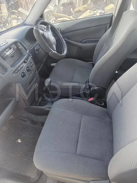 1/2 доля Toyota Succeed, 2003 года, 109 лс, 300000 км, АКПП