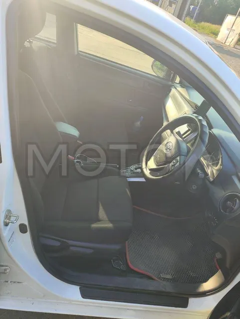 Toyota Corolla, 2018 года, 74 лс