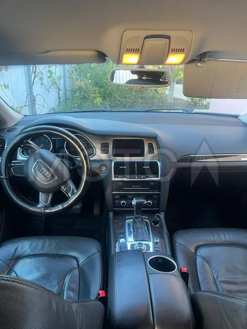 Audi Q7, 2012 года, 245 лс, 266 667 км