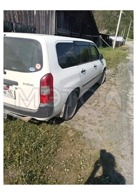 Toyota Probox, 2004 года, 109 лс