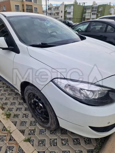 Renault Fluence, 2012 года, 106 лс, 255000 км