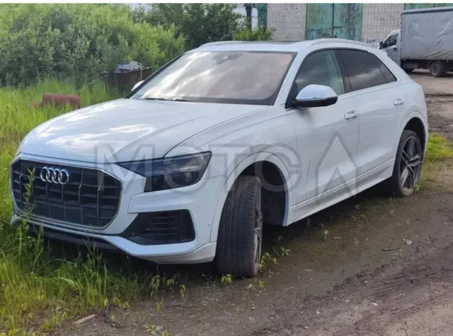 Audi Q8, 2018 года, 340 лс, 190 000 км, полный привод, АКПП