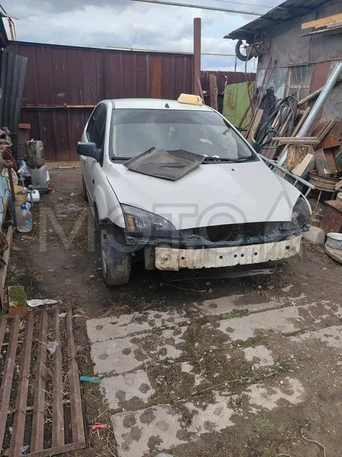Ford Focus, 2006 года, 100 лс