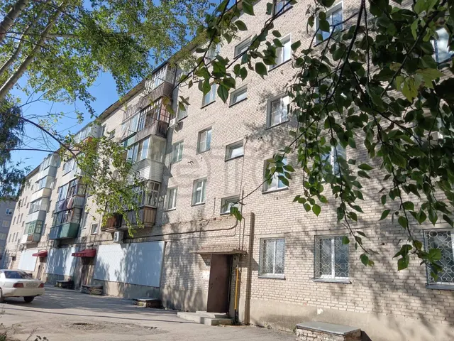 38/50 доли квартиры в Новосибирской обл.