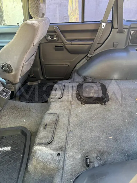 Mitsubishi Pajero, 1998 года, 125 лс, 130000 км, полный привод, АКПП