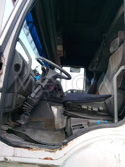 Iveco 440E42, 1999 года