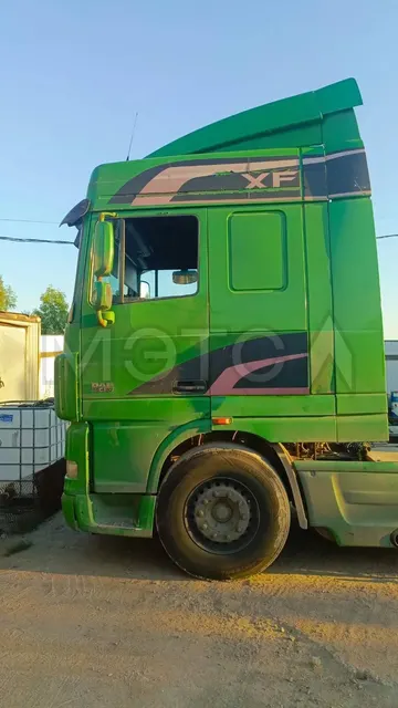 Грузовой тягач DAF-95XF430, 2004 года