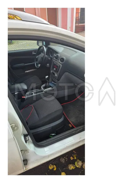 Ford Focus, 2011 года, 145 лс, 261542 км