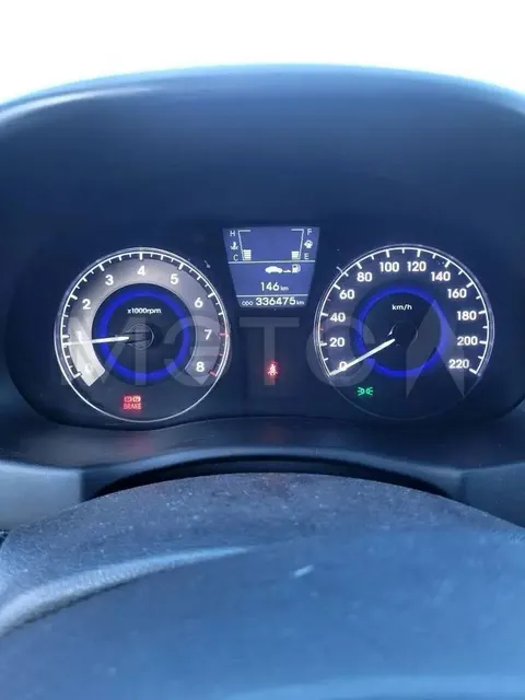 Hyundai Solaris, 2011 года, 107 лс, 336475 км, АКПП