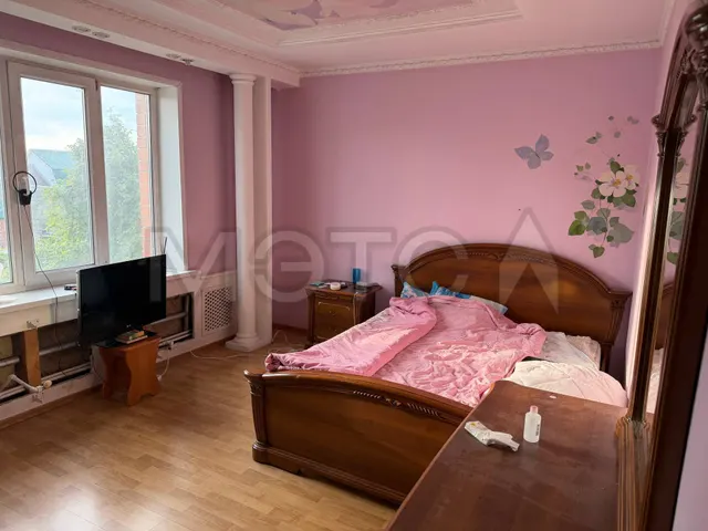 Дом 207,6 кв.м. и земельный участок 438,7 кв.м. в Барнауле