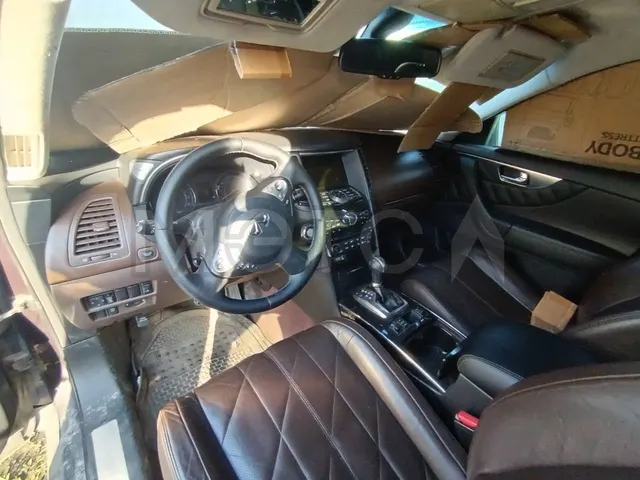 Infiniti FX, 2009 года, 307 лс, 199000 км, полный привод, АКПП