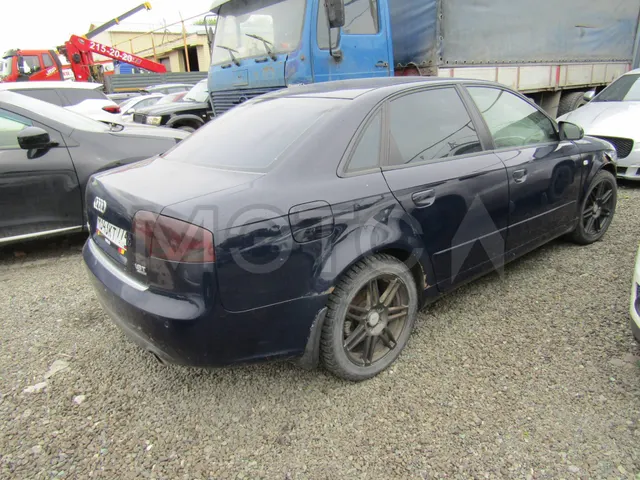 Audi A4, 2005 года, 163 лс, 300892 км