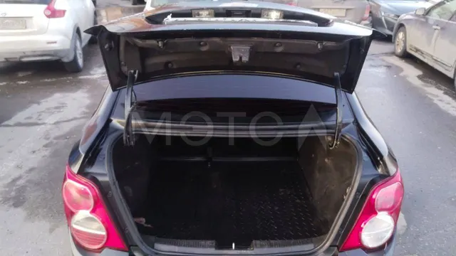 Chevrolet Aveo, 2015 года, 70 лс, 270 000 км
