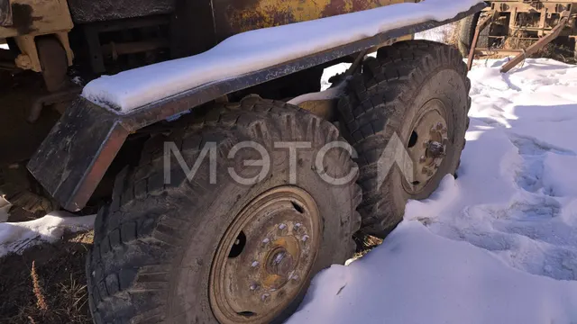 МАН ЕRF 26.385 FРLRS, 2003 года; Автогрейдер ДЗ-143, 1990 года