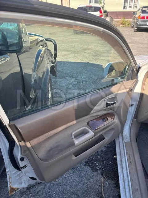 Mitsubishi Lancer, 2002 года, 100 лс, 300000 км, АКПП