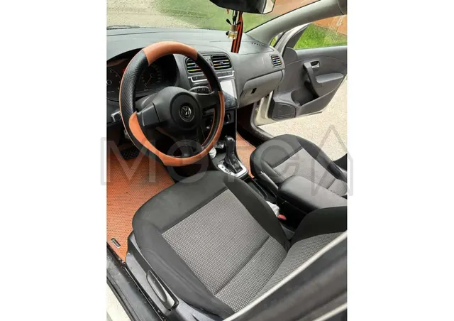 Volkswagen Polo, 2012 года, 105 лс, 94764 км, АКПП