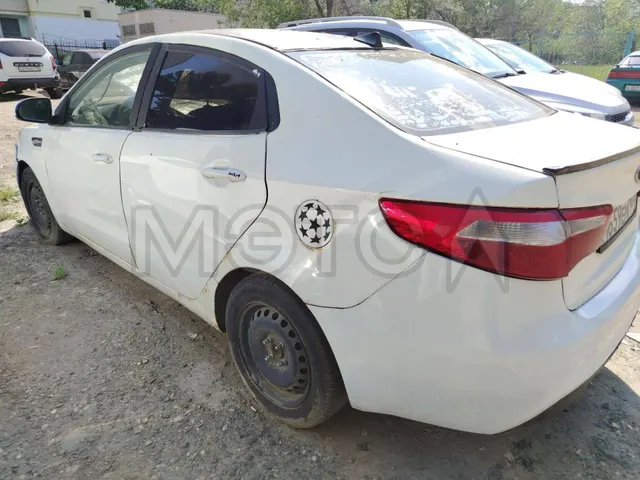 Kia Rio, 2012 года, 107 лс, 200000 км, АКПП