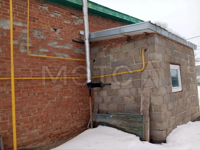 Здание в Оренбургской обл., 204,6 кв.м.