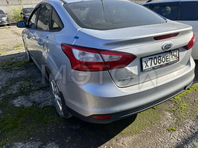 Ford Focus, 2012 года, 104 лс