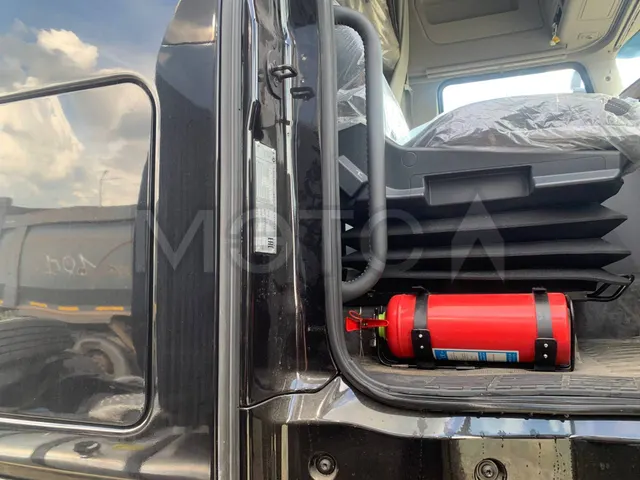 Седельный тягач Dongfeng GX 4x2, 2023 года