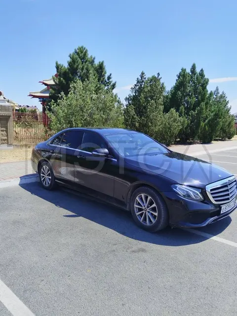 Mercedes-Benz E-Класс, 2018 года, 184 лс, 456769 км, АКПП