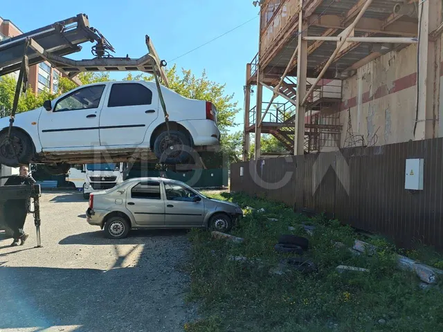 Renault Logan, 2012 года, 75 лс, 170000 км