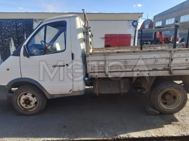 Грузовой (бортовой) автомобиль ГАЗ 33021, 1998 года